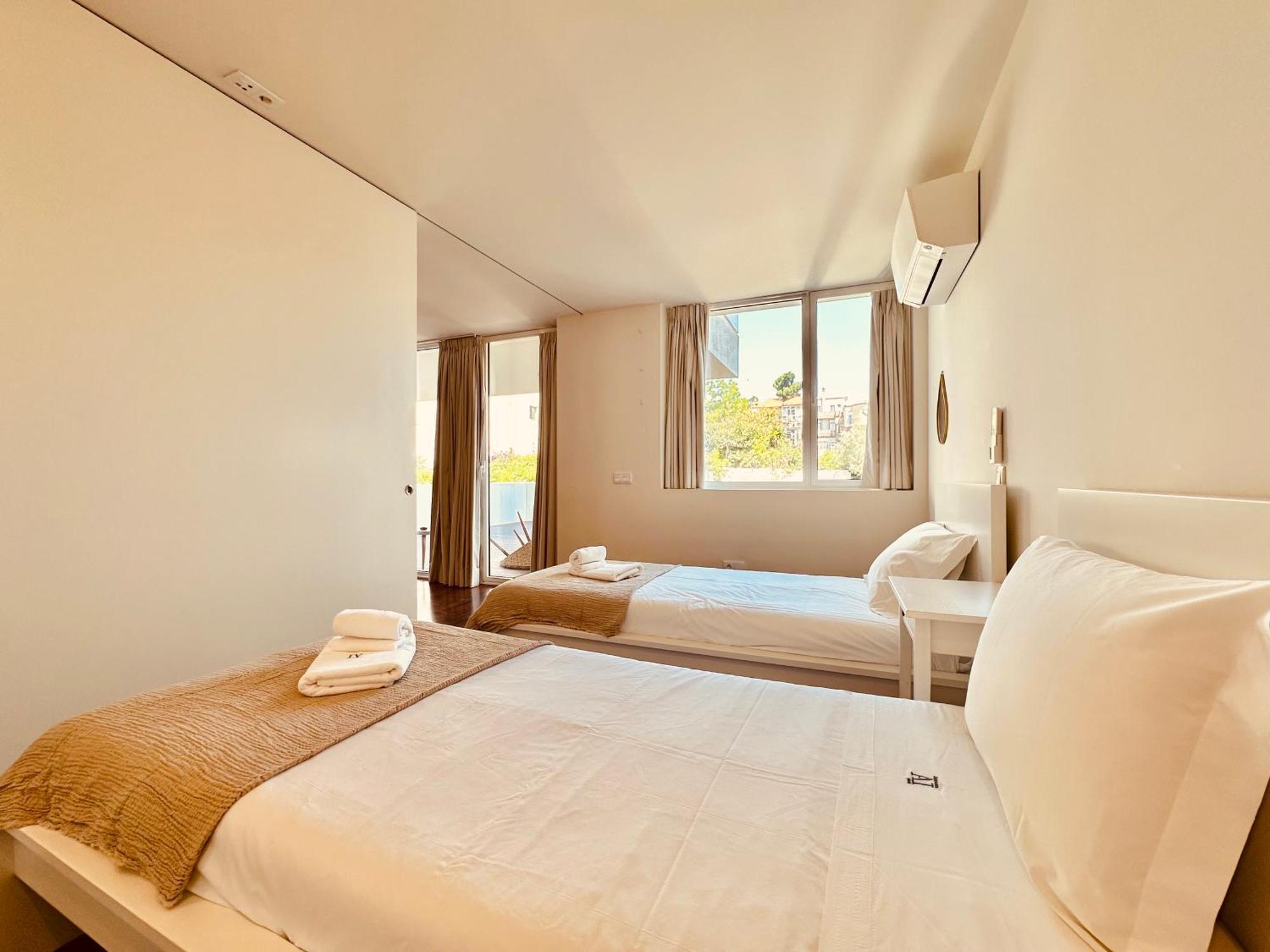 Appartement Bombarda 250 E *