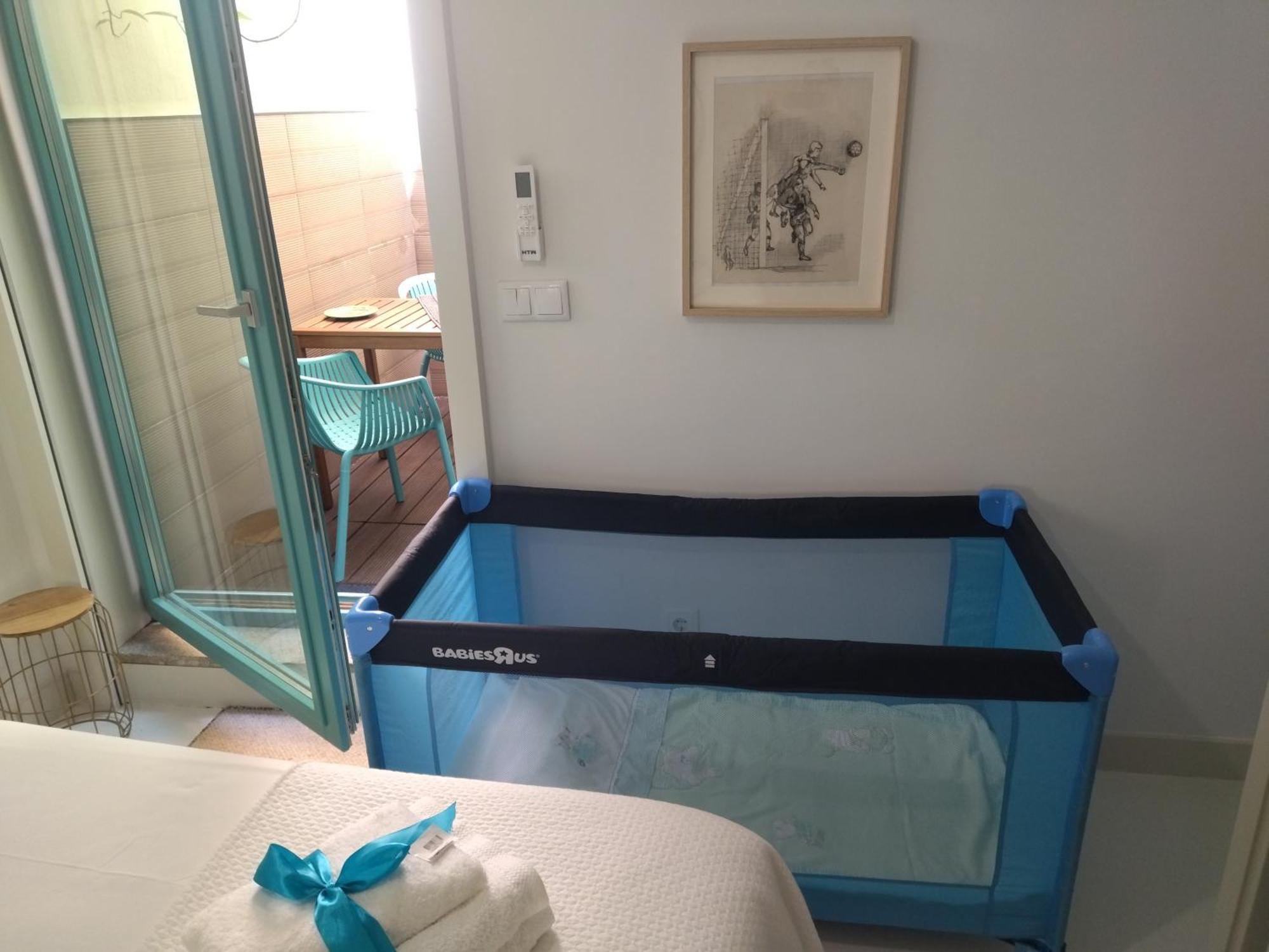 Cais Pedras Patio - With Washer And Dryer Machine *