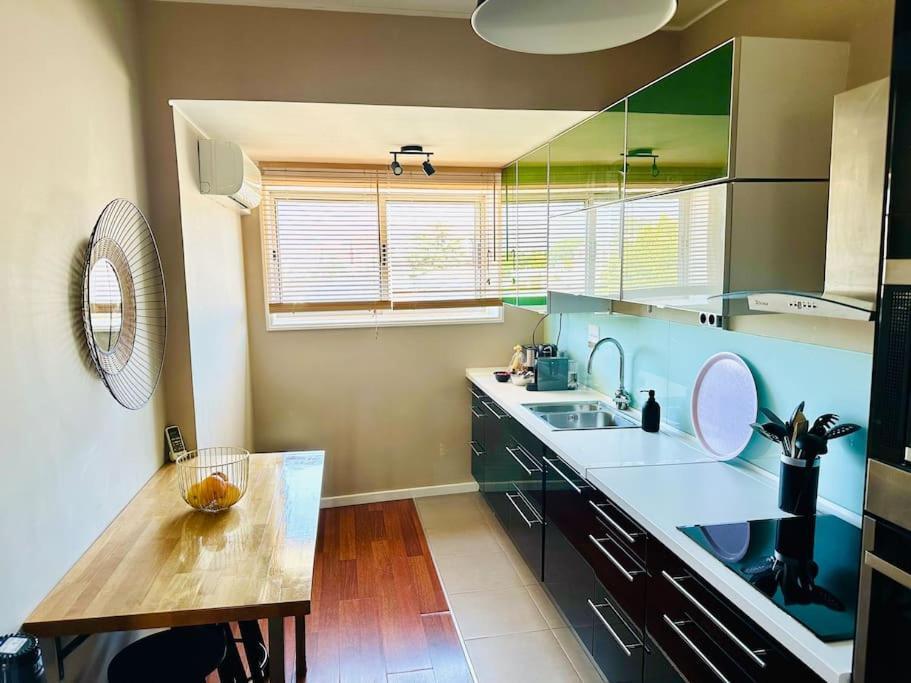 Renovado Com Ac, 2 Wc Completos, Terraco E Garagem Appartement Porto