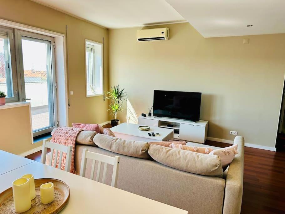 Renovado Com Ac, 2 Wc Completos, Terraco E Garagem Appartement Porto