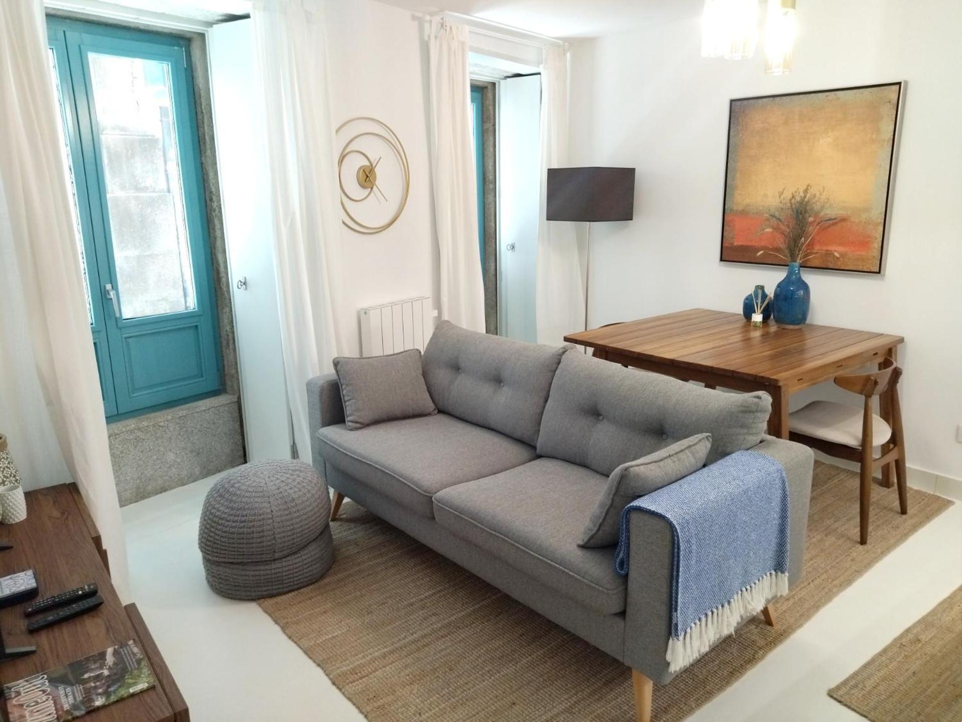Cais Pedras Patio - With Washer And Dryer Machine