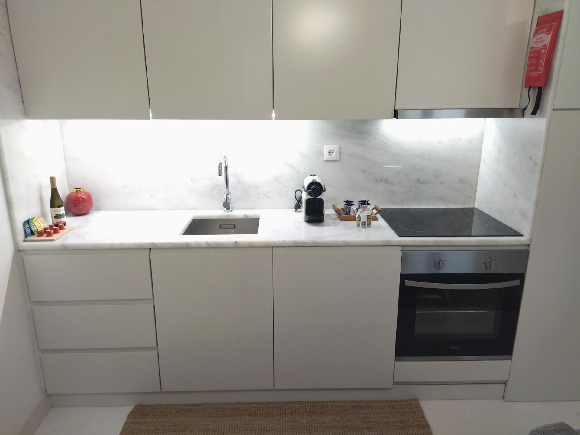 Cais Pedras Patio - With Washer And Dryer Machine *