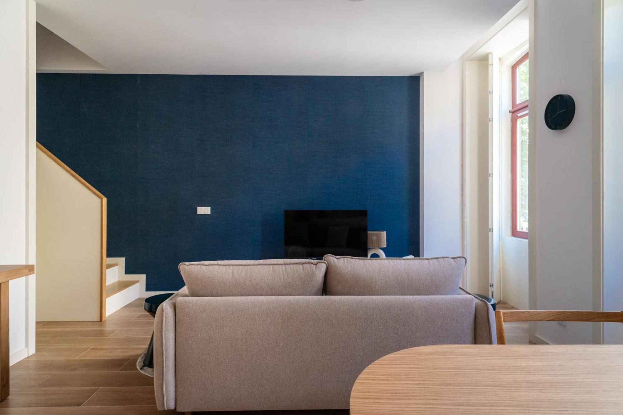 Bright Bonfim Flat W/ Balcony By Lovelystay