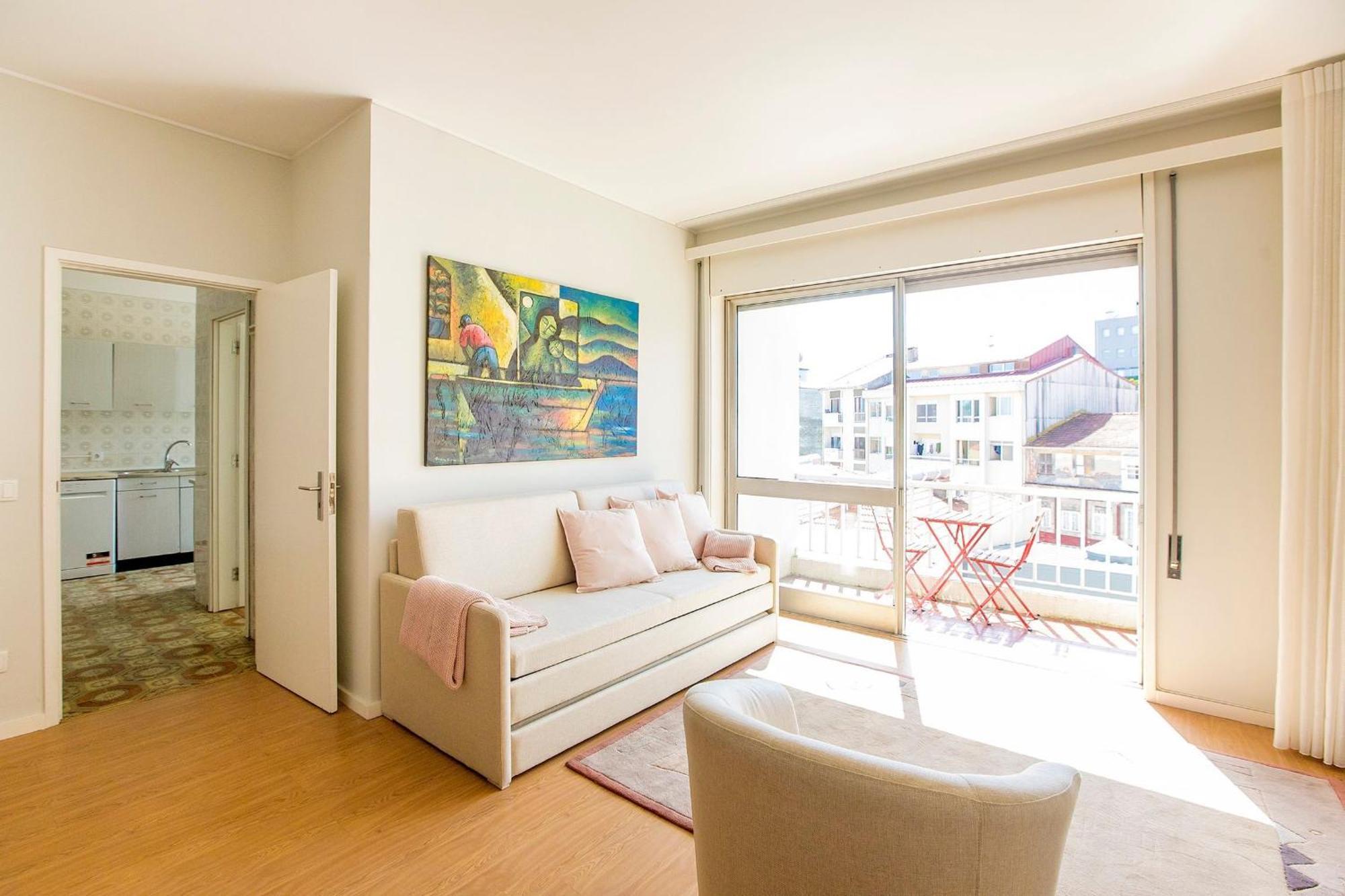 Appartement 3br In Santa Catarina By Lovelystay Porto