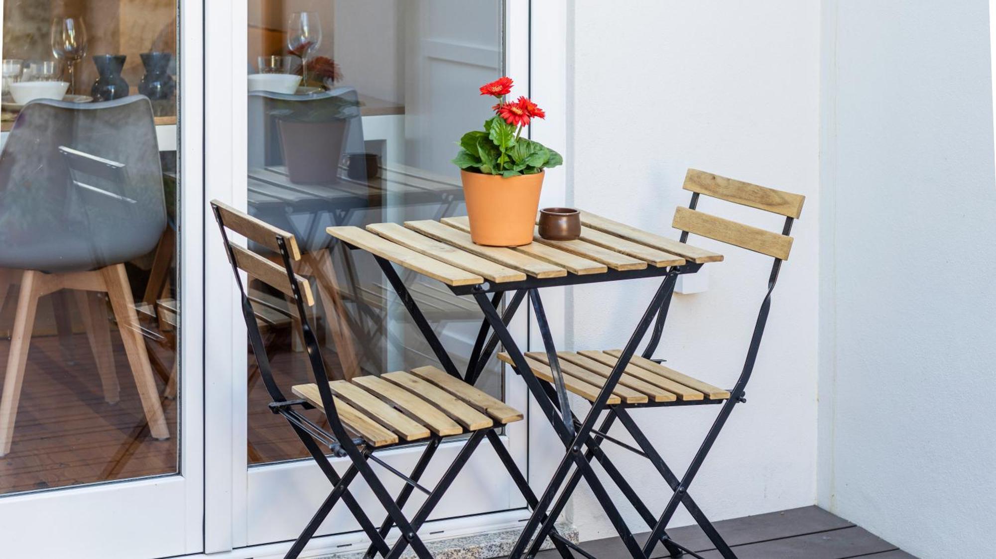 Center Duplex W Patio By Lovelystay Porto