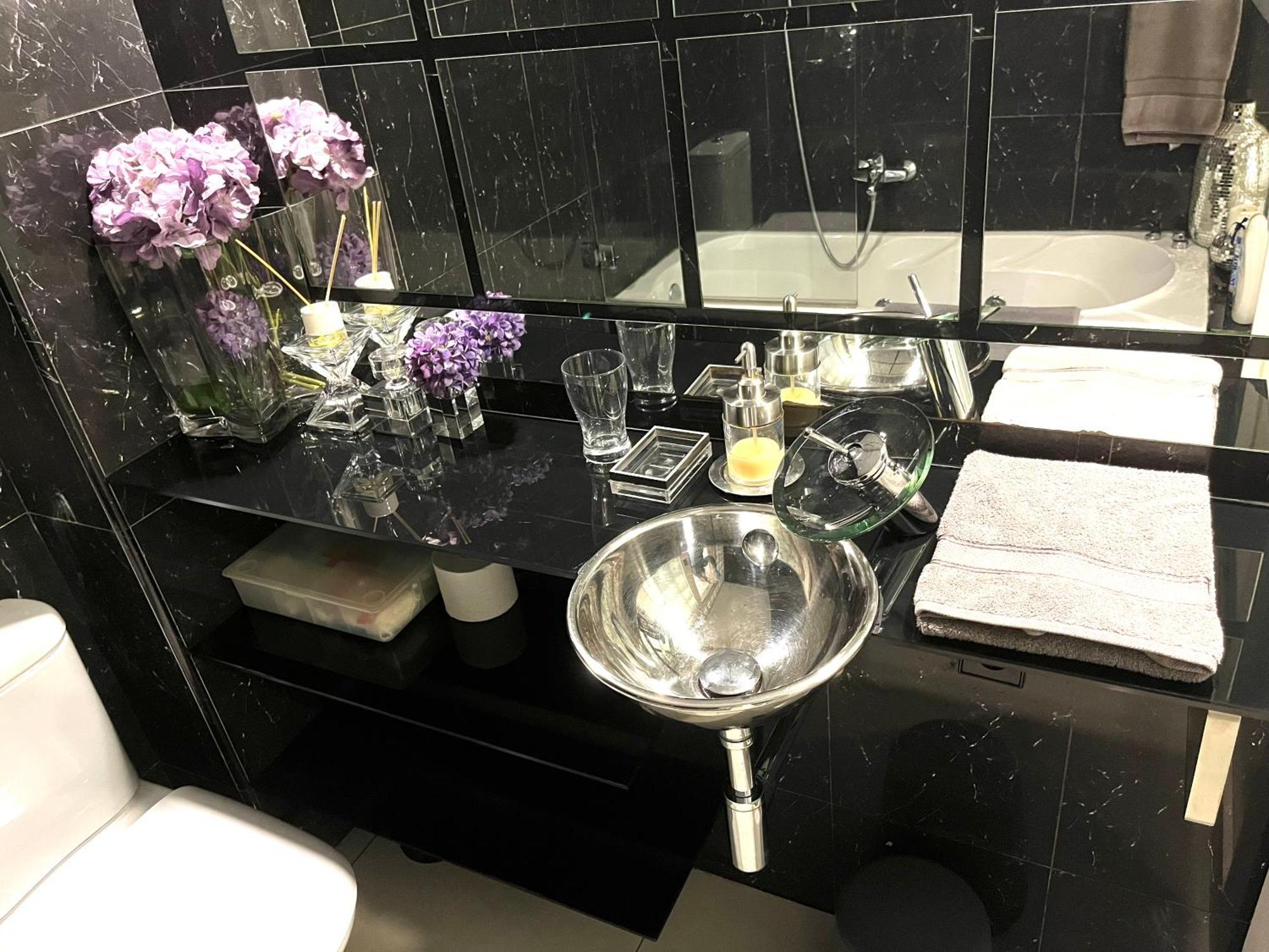 Luxury With Private Wc Homestay