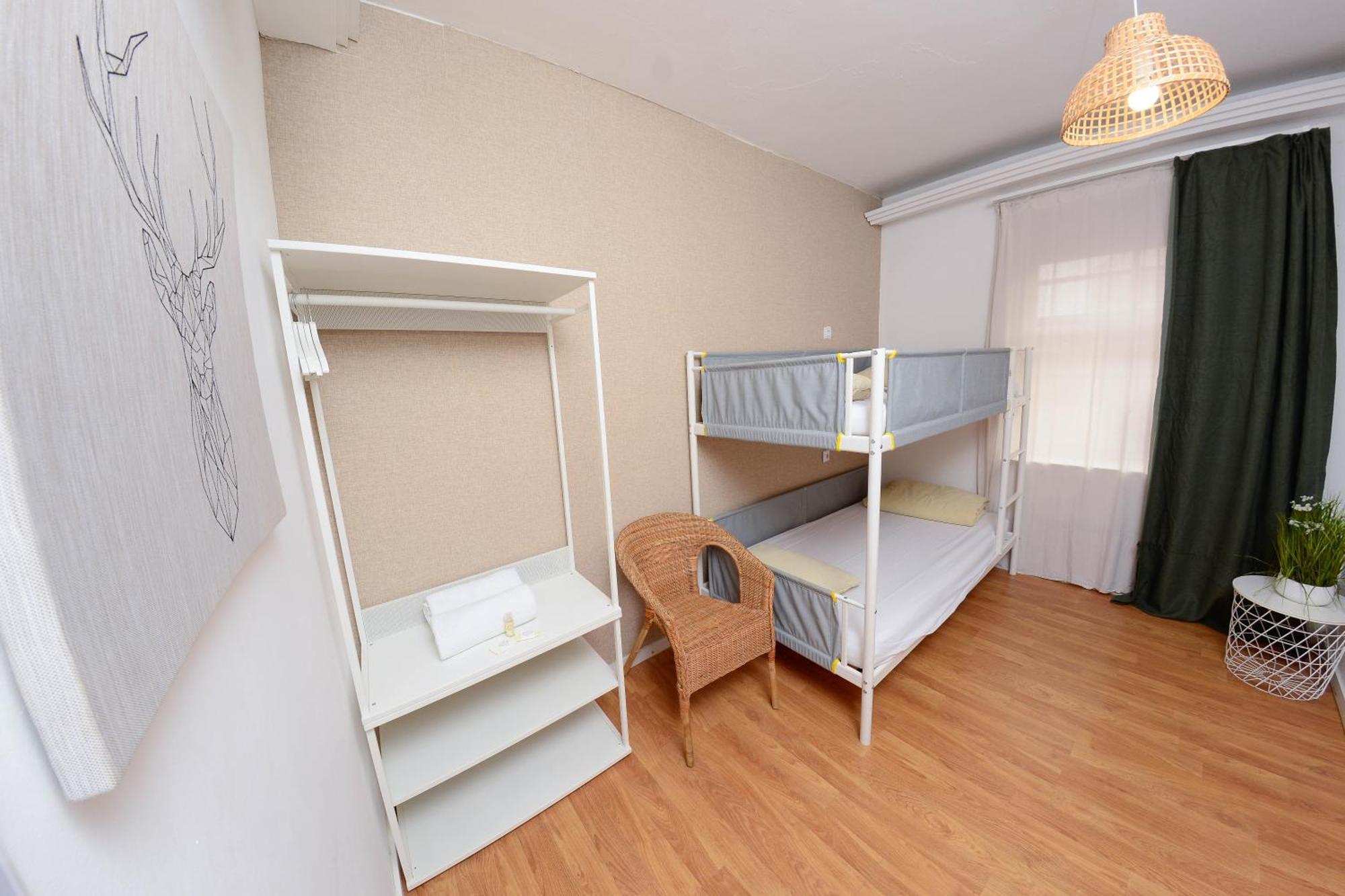 Hostel Travel & Live Nature Porto
