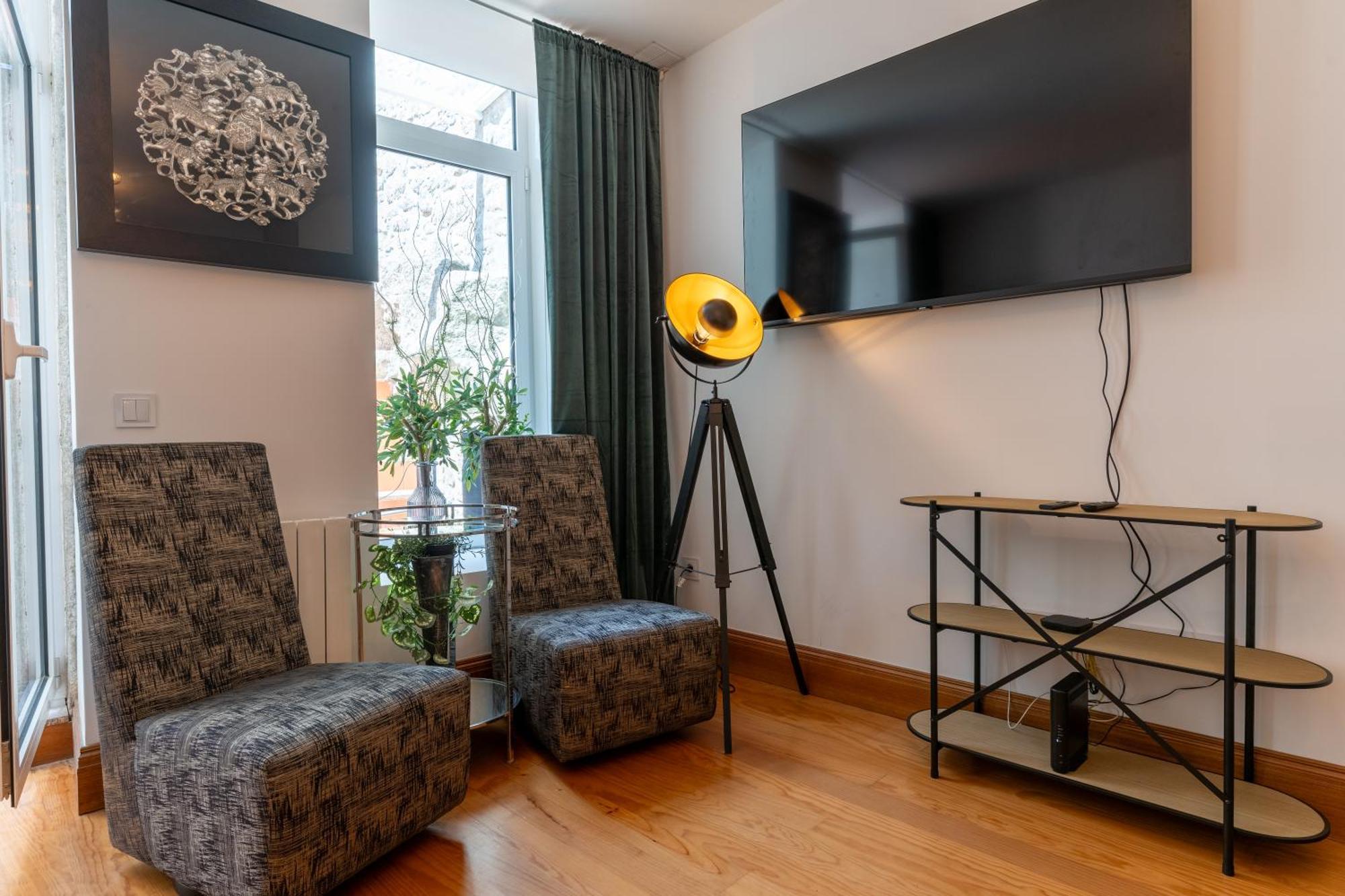 Cozy Nest Hostel