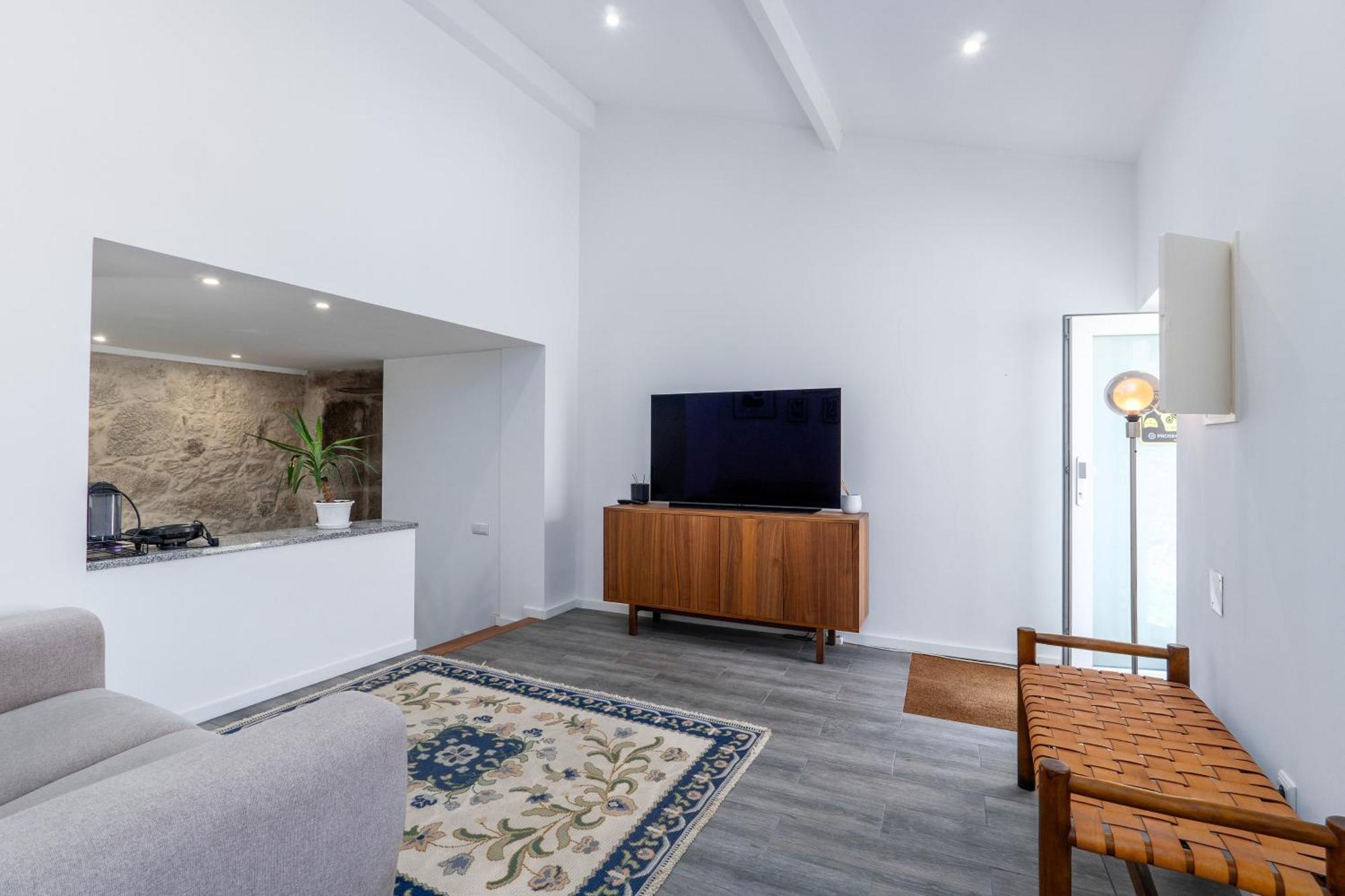 Getaway - Stadium & Parking Holiday home Porto