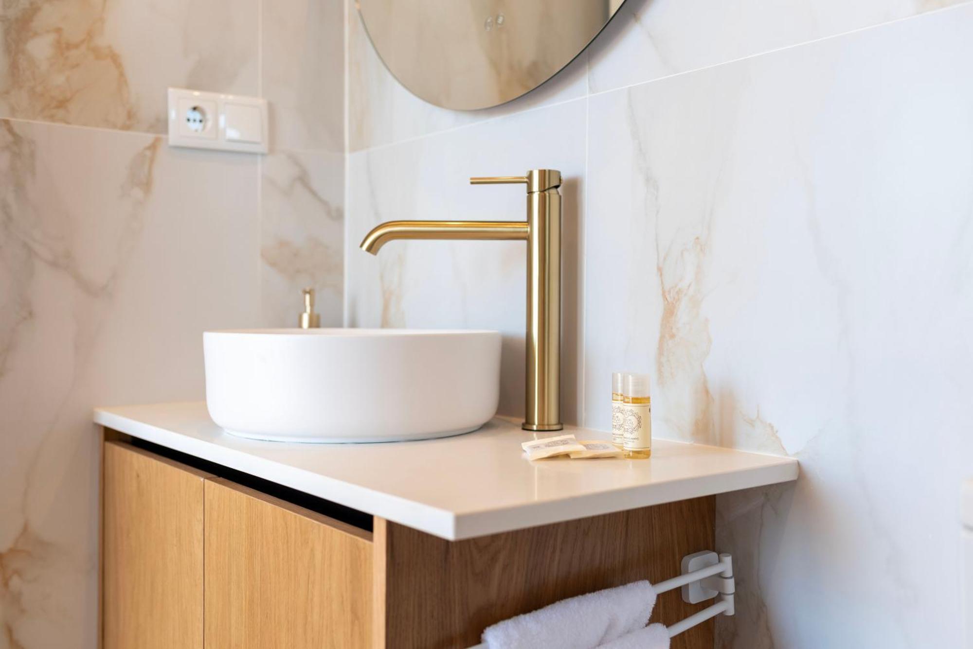 Doispontozero Julio Dinis Gold Apartment Porto