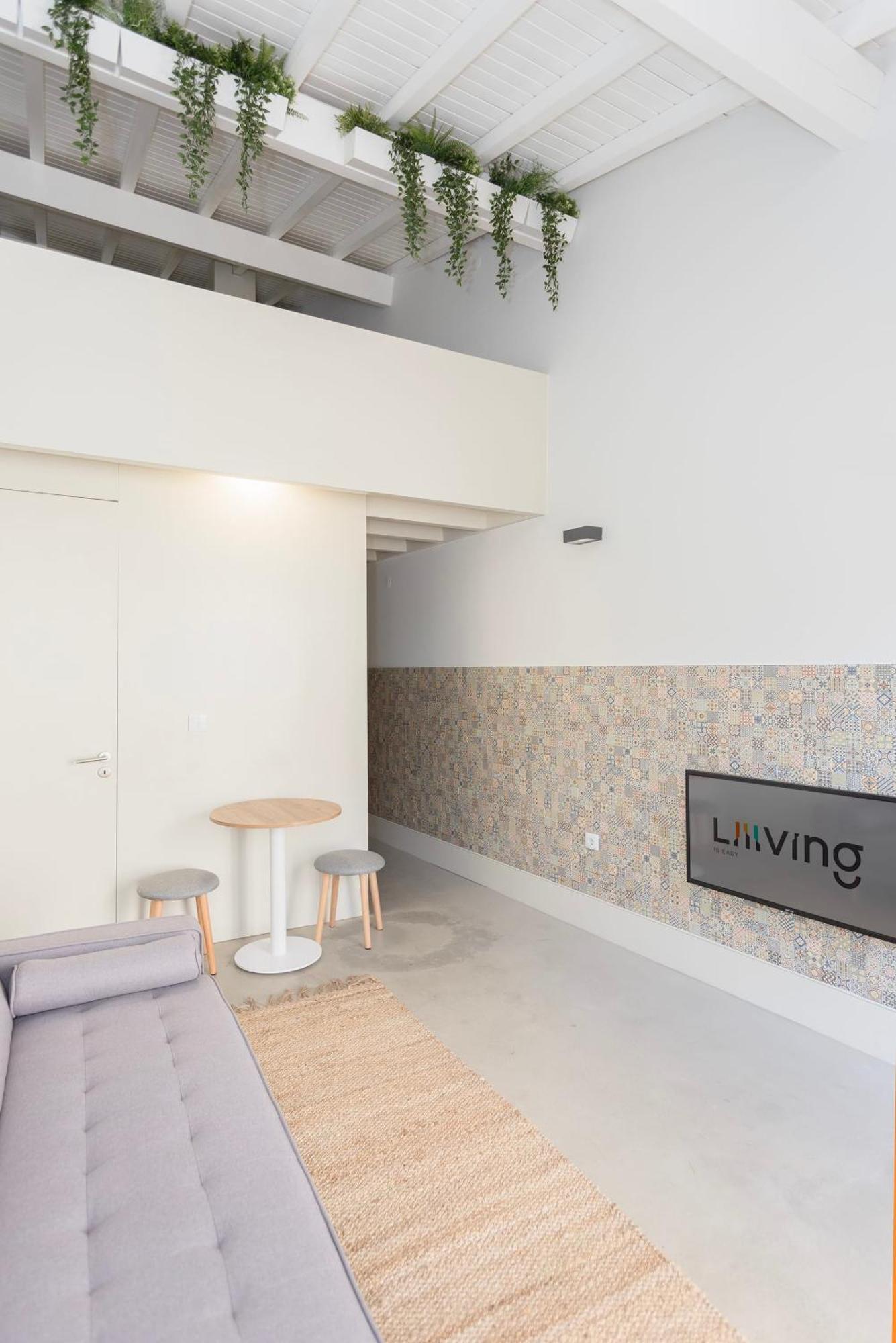 Apartment Liiiving In - Bolhao Garden
