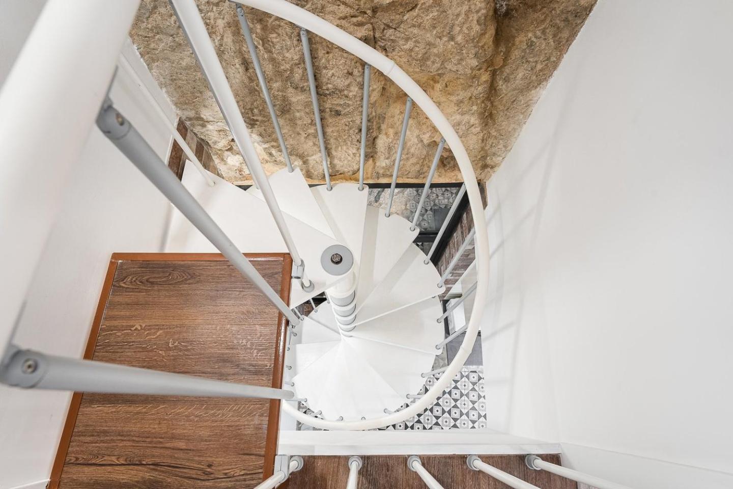 Apartment Guestready - Serene Hideout In Downtown