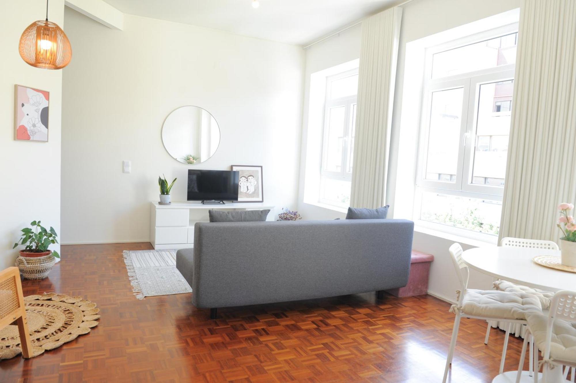 Center Mercado Do Bolhao Prime Location Jesuina E As 3 Janelas Apartment Porto