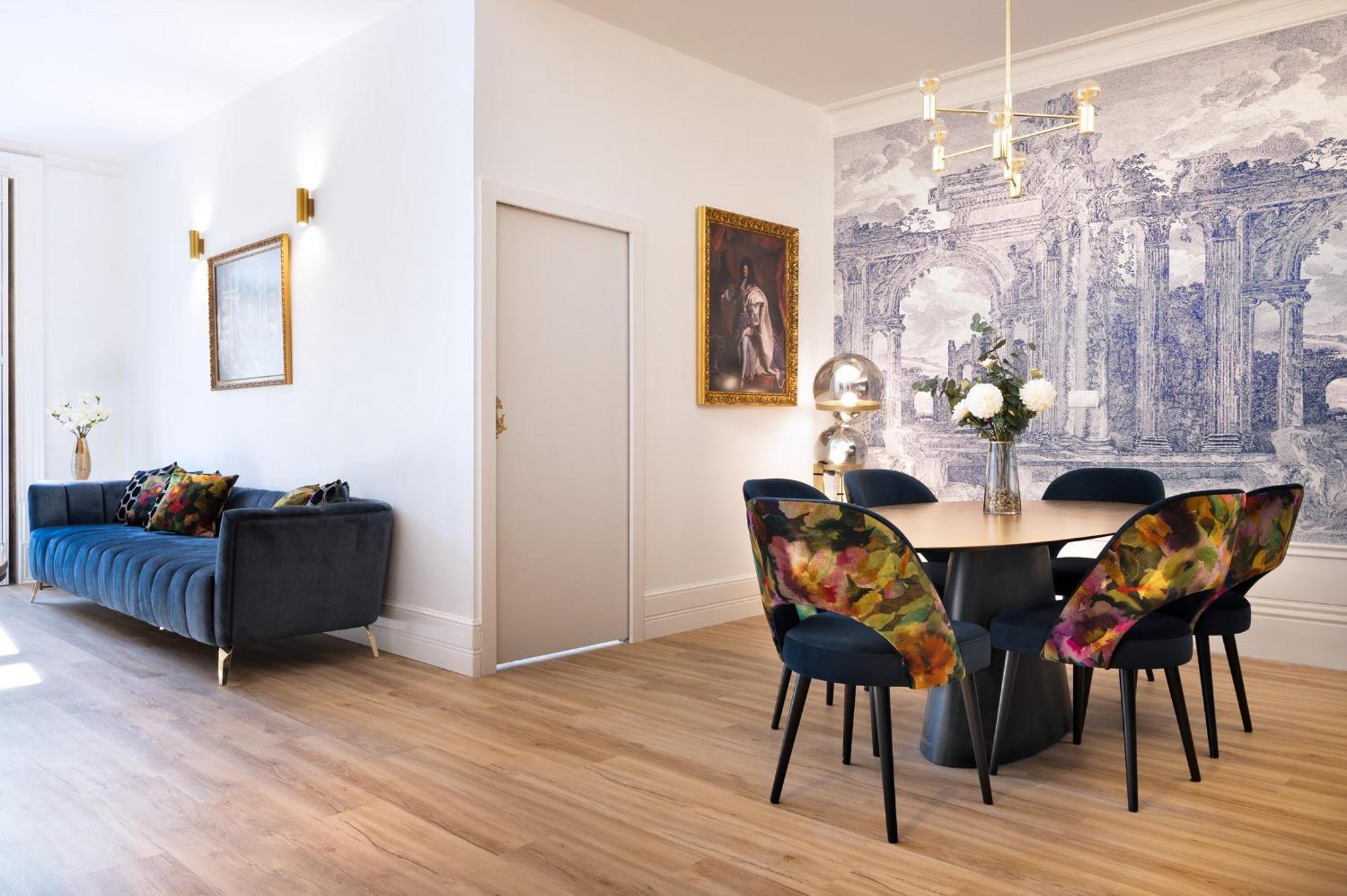 Cardosas Block Luxury