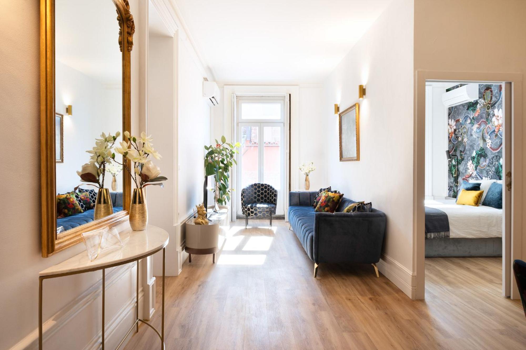 Cardosas Block Luxury Apartment