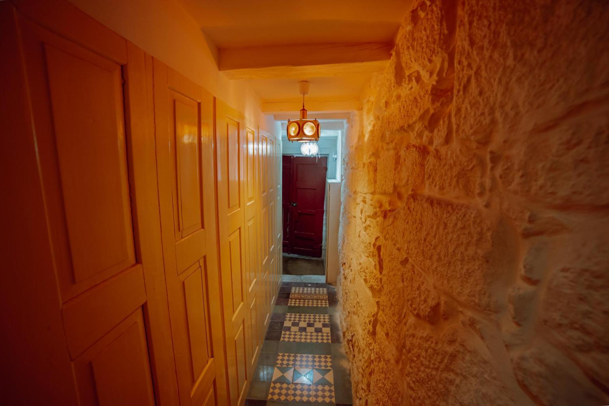 Vintage Flat By Hosty Apartment