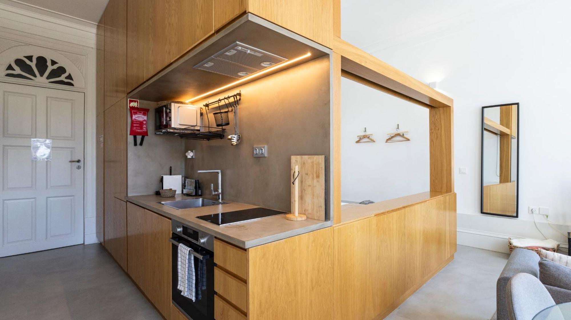 Apartment Downtown By Lovelystay *