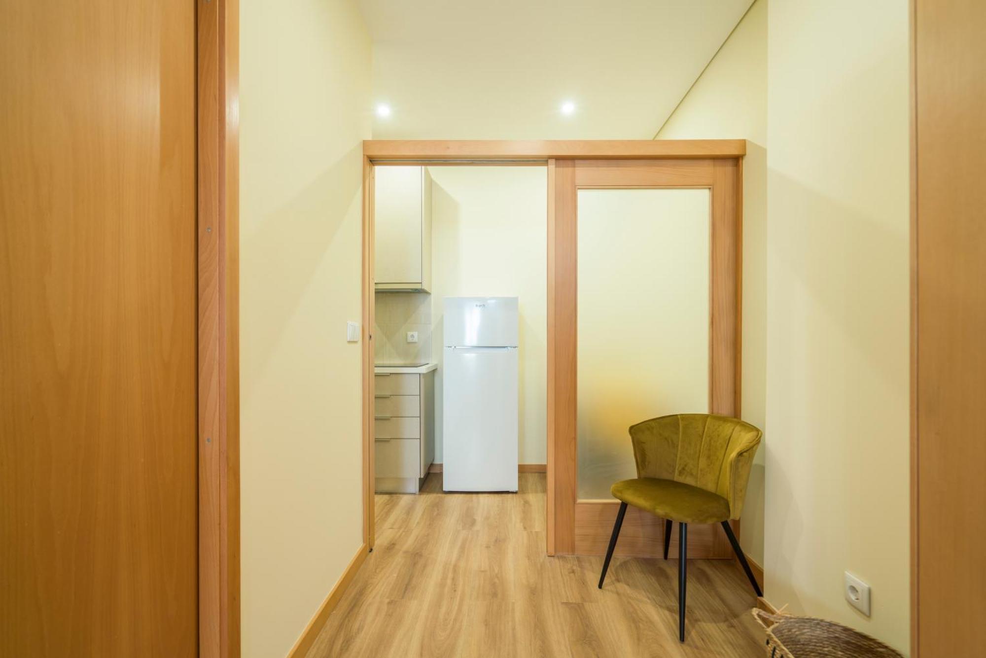 Apartment Host Wise - Urban Escape