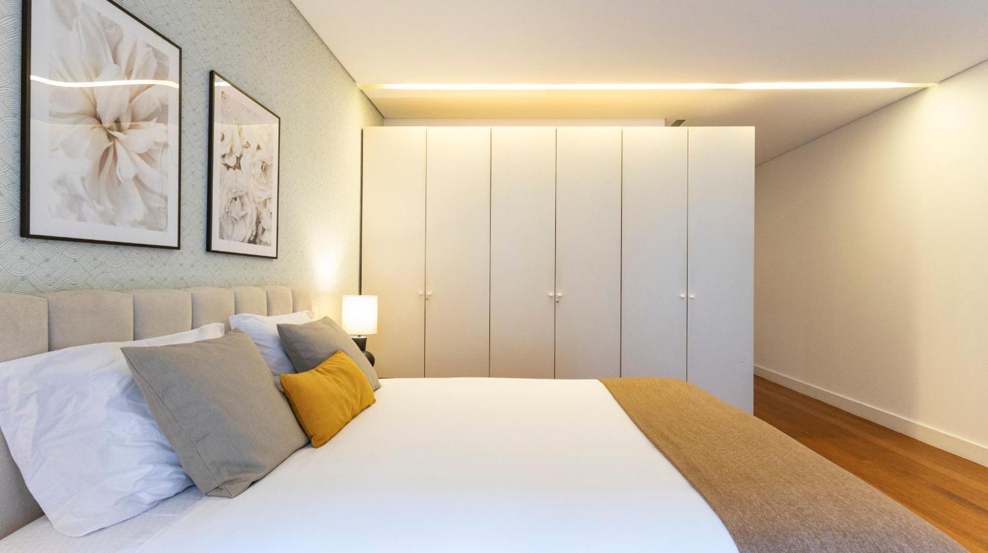 Fabrica Three-story Charm By Lovelystay Apartment *