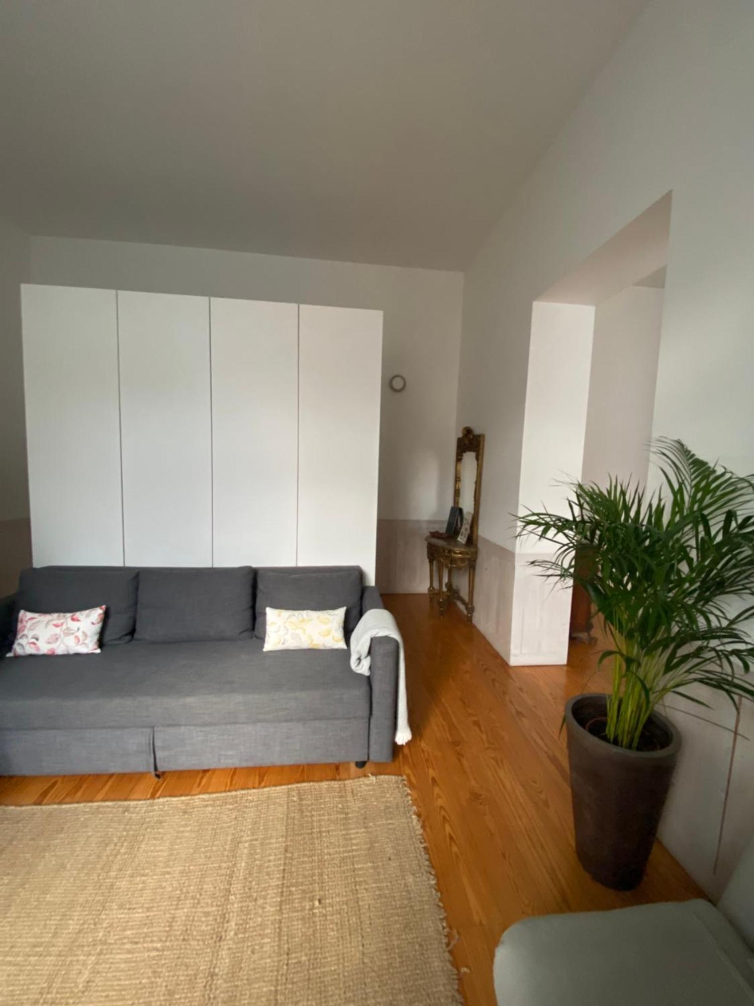 Formosa With Parking And Historic Charm!