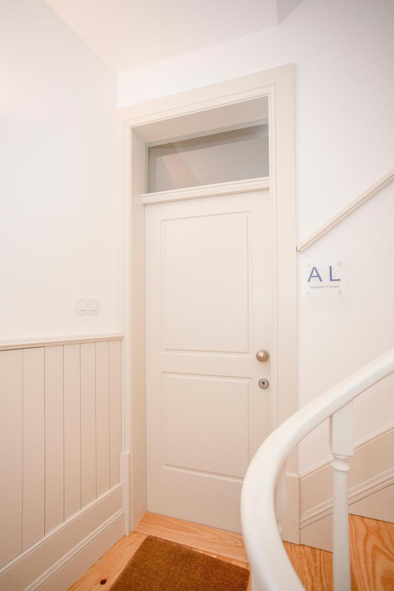 Liiiving In - Ribeira Secret Apartment