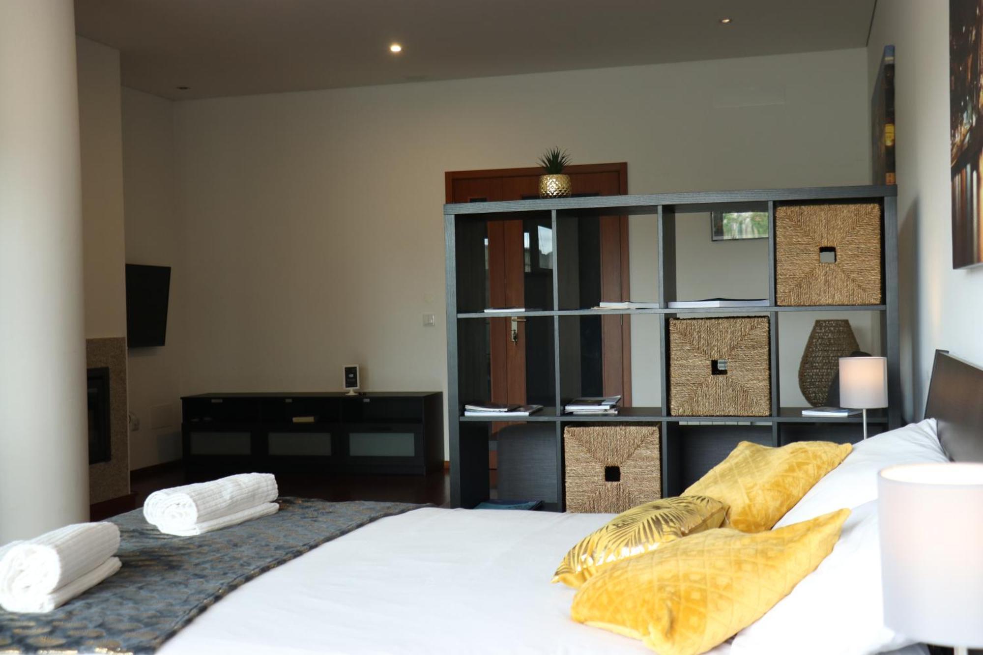 Estudio Metro Heroismo Apartment *