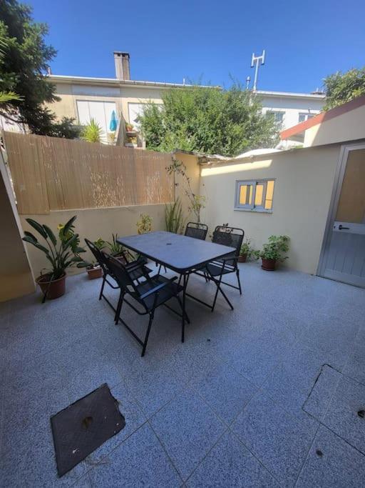 Roomy & Patio - 2 Bedroom Flat Porto
