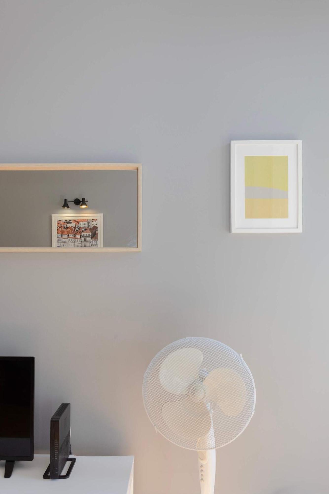 Liiiving In - Silver Light Apartment Porto