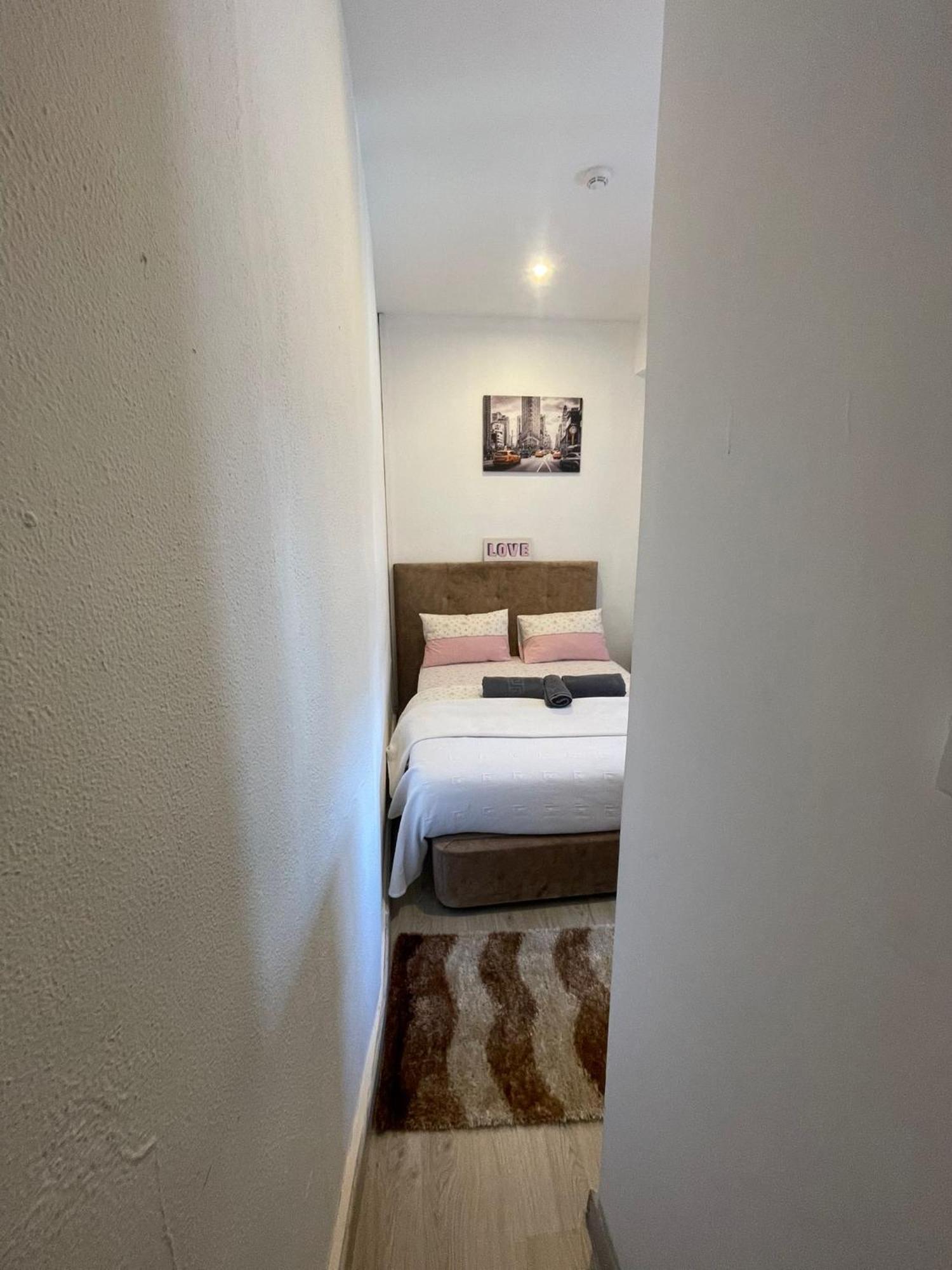 Franco Guest house *