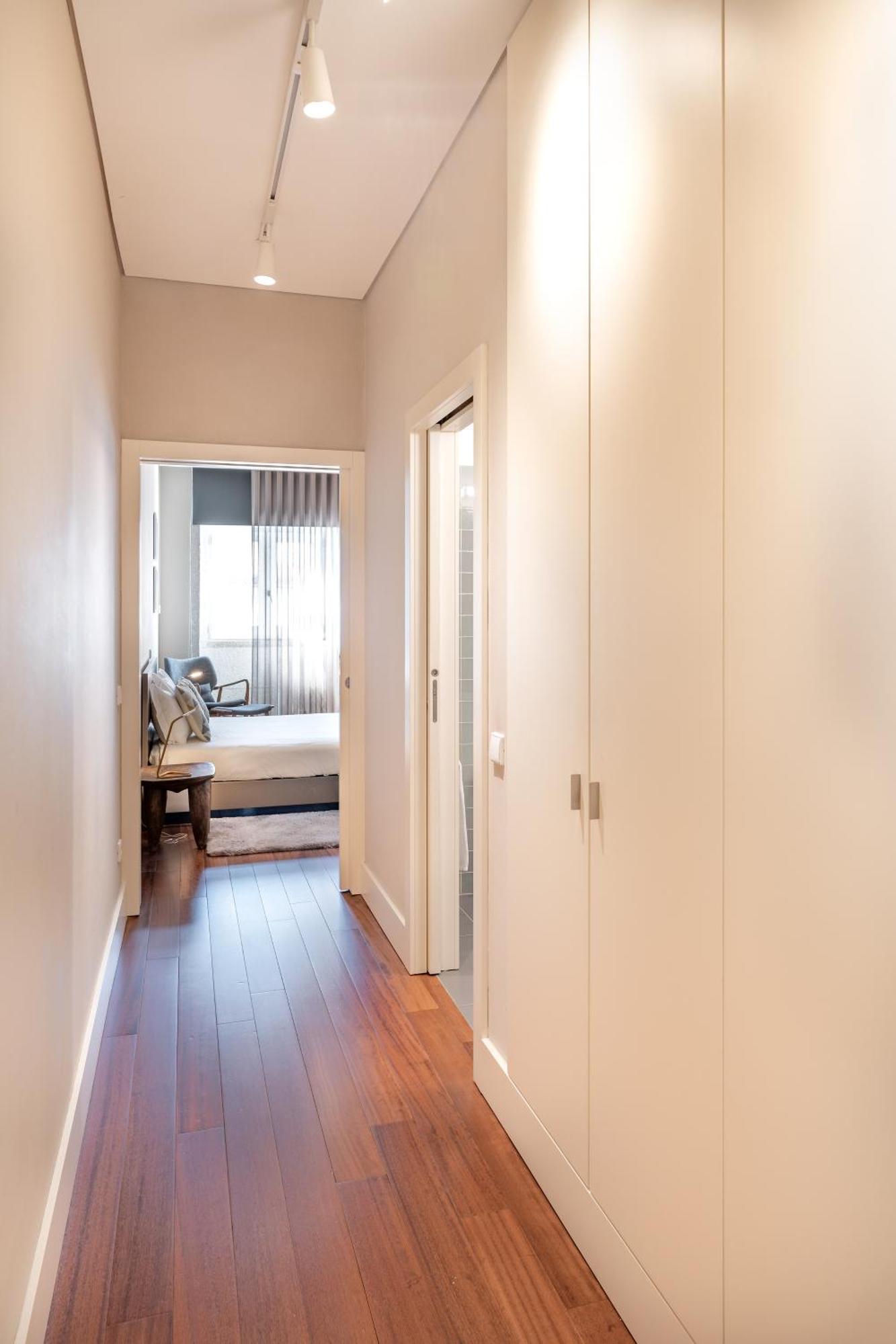 Viva Aliados Spacious & Bright Flat *