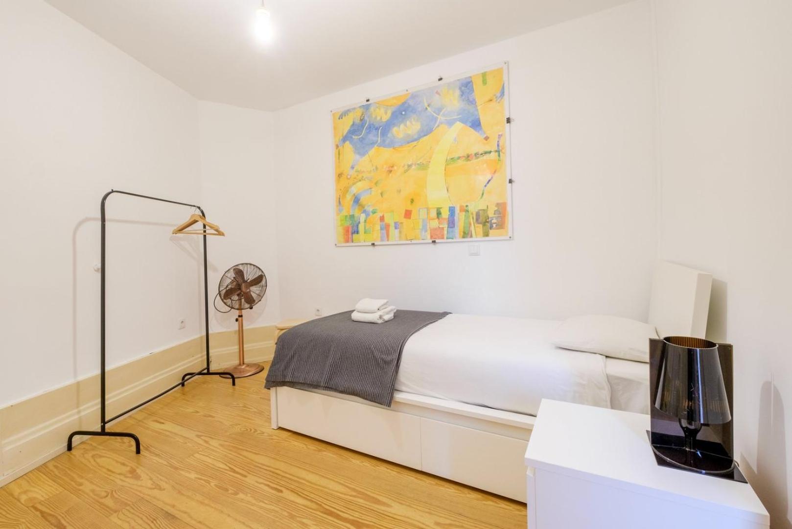 Holiday home Guestready - Historic Courtyard Townhouse