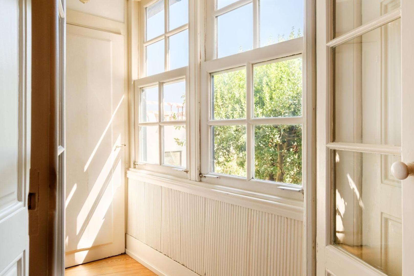 Holiday home Guestready - Historic Courtyard Townhouse