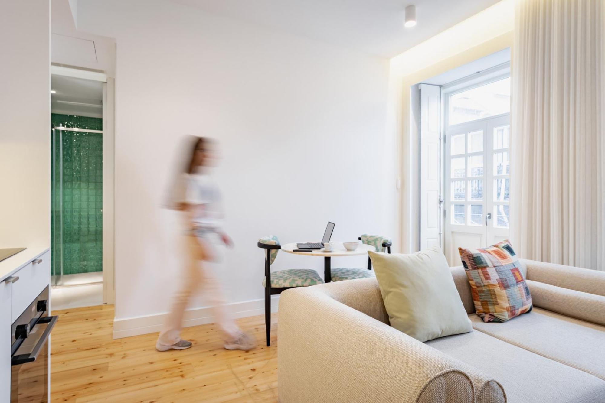 Apartment Feel Clerigos Charm Flats