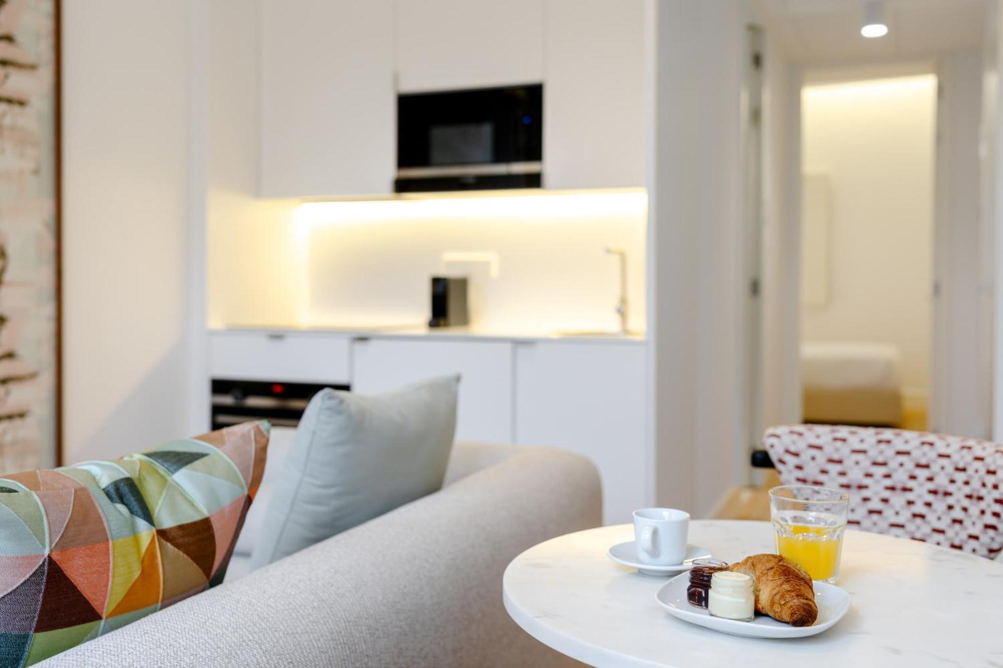 Feel Clerigos Charm Flats Apartment *