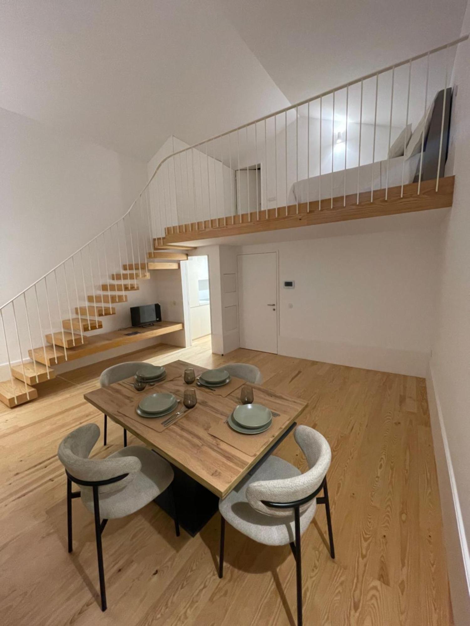 King House Apartment *