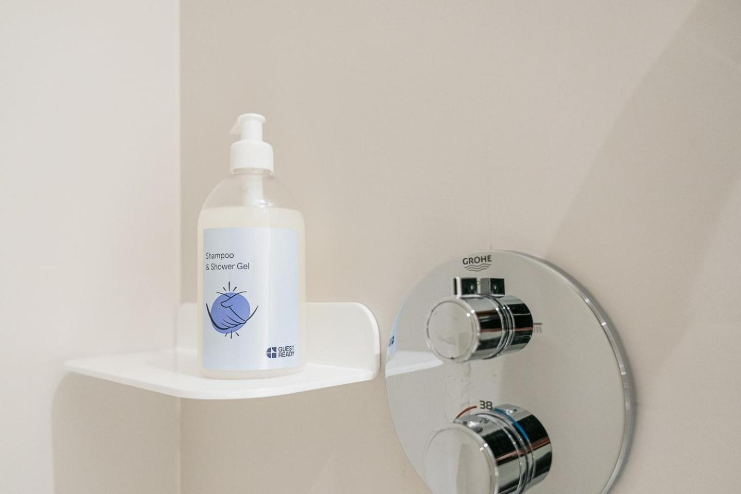 Guestready - In Apartment *