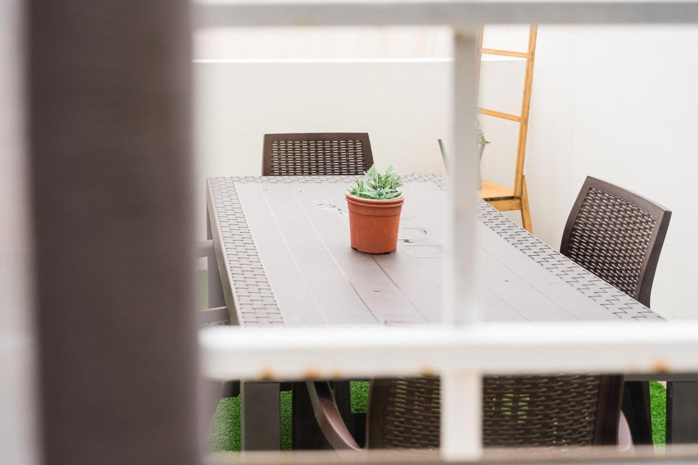 Apartment Guestready - Peaceful With A Private Backyard