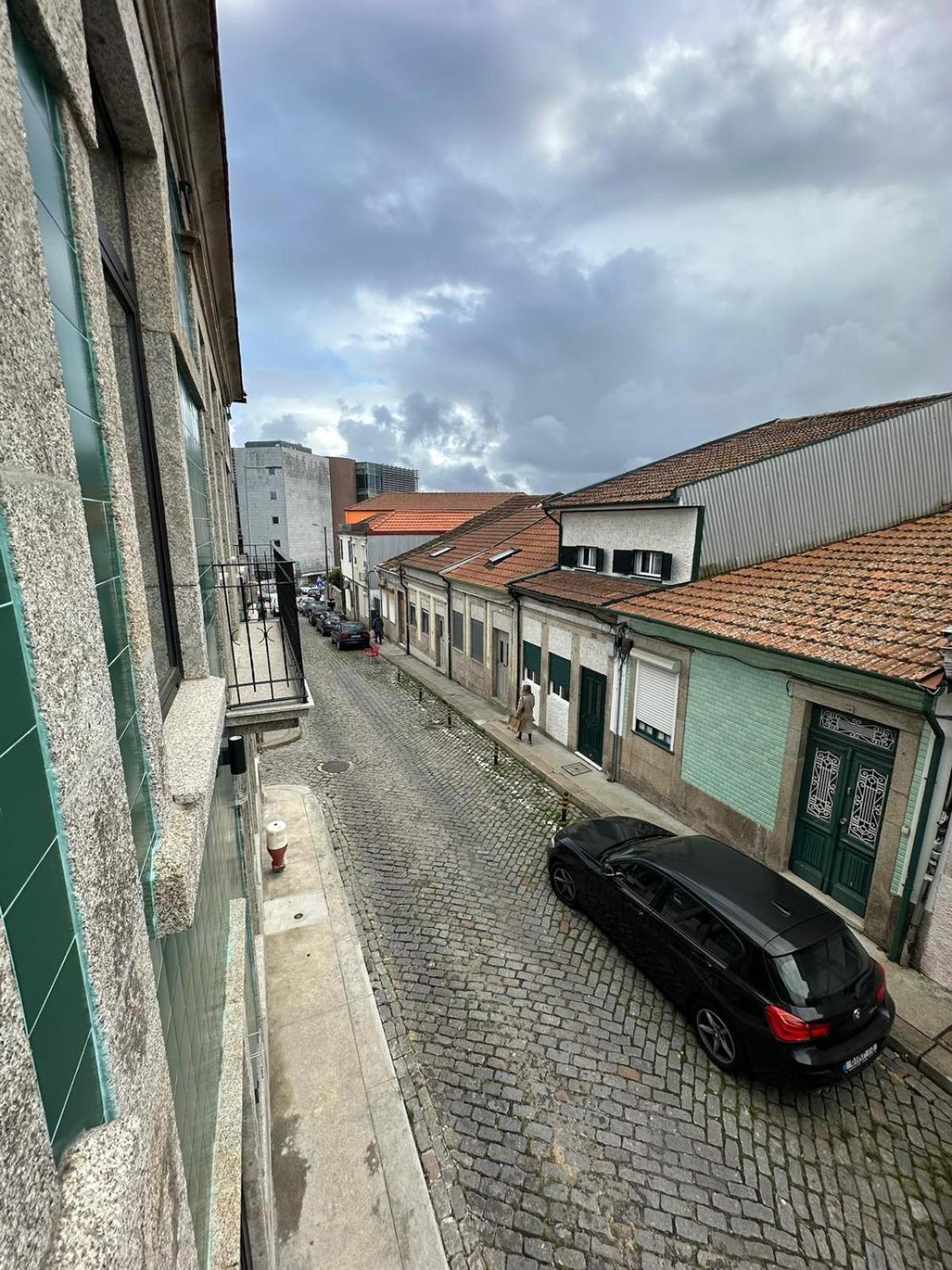 Station & * Porto