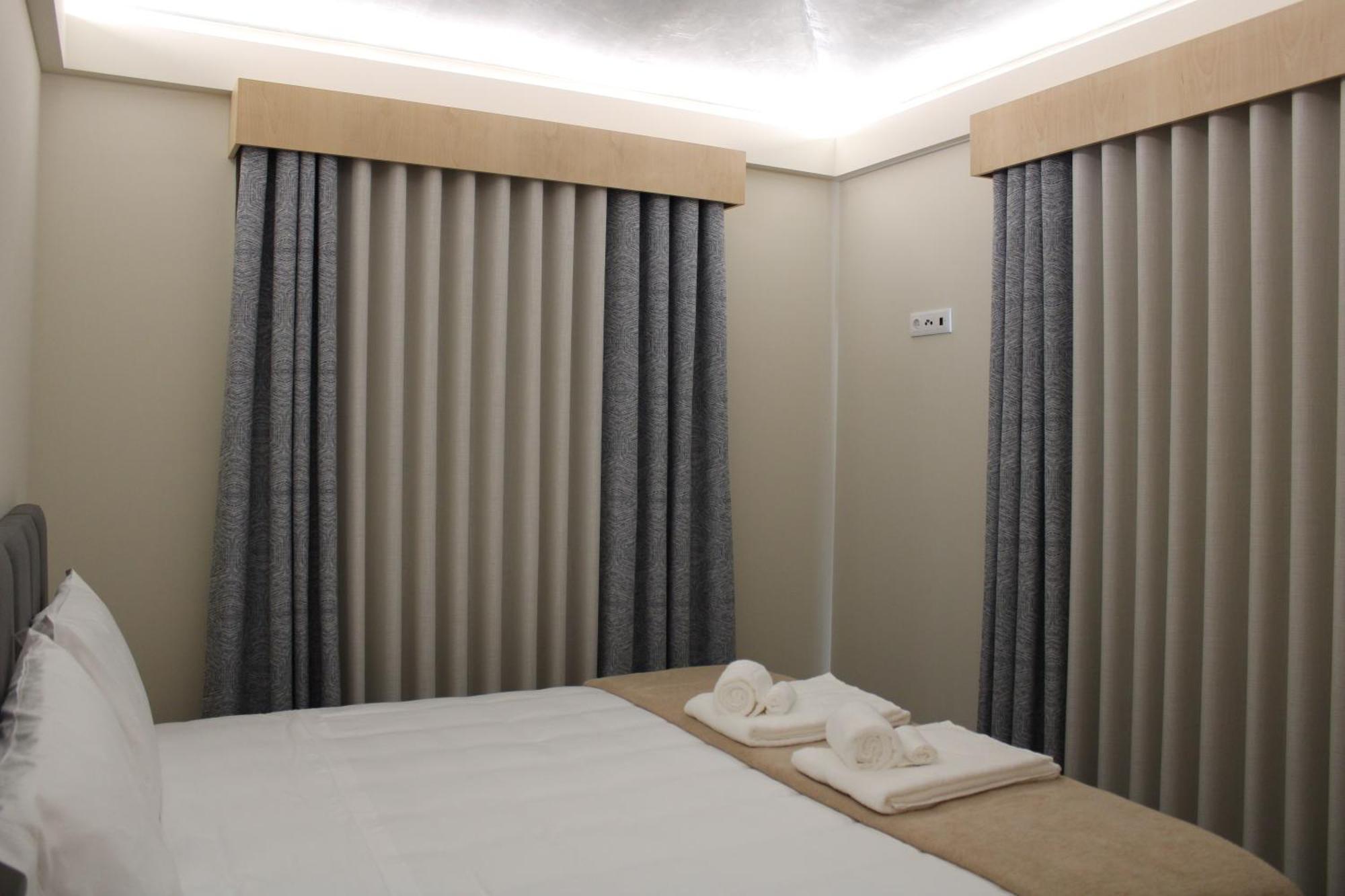 Hostel Station &