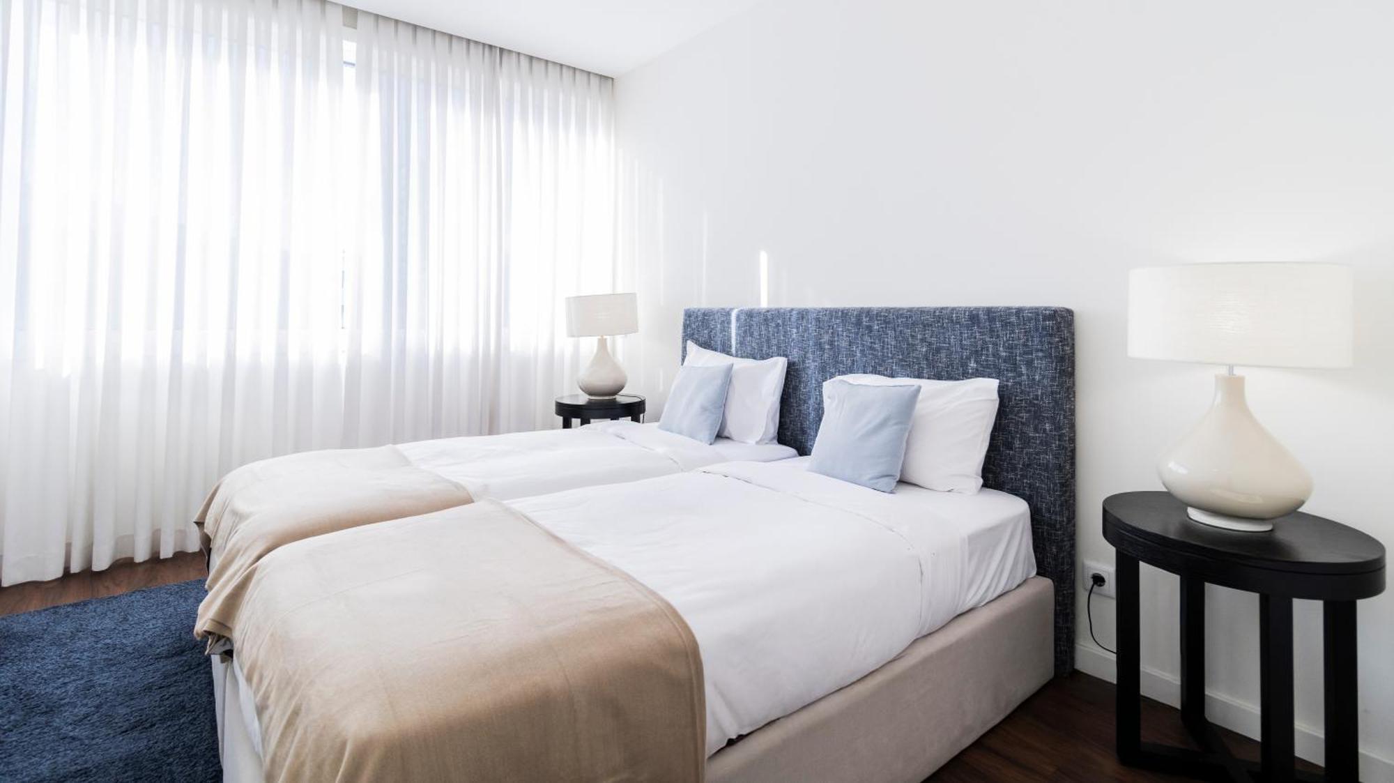 Apartment 2br Wonder In The Center By Lovelystay *
