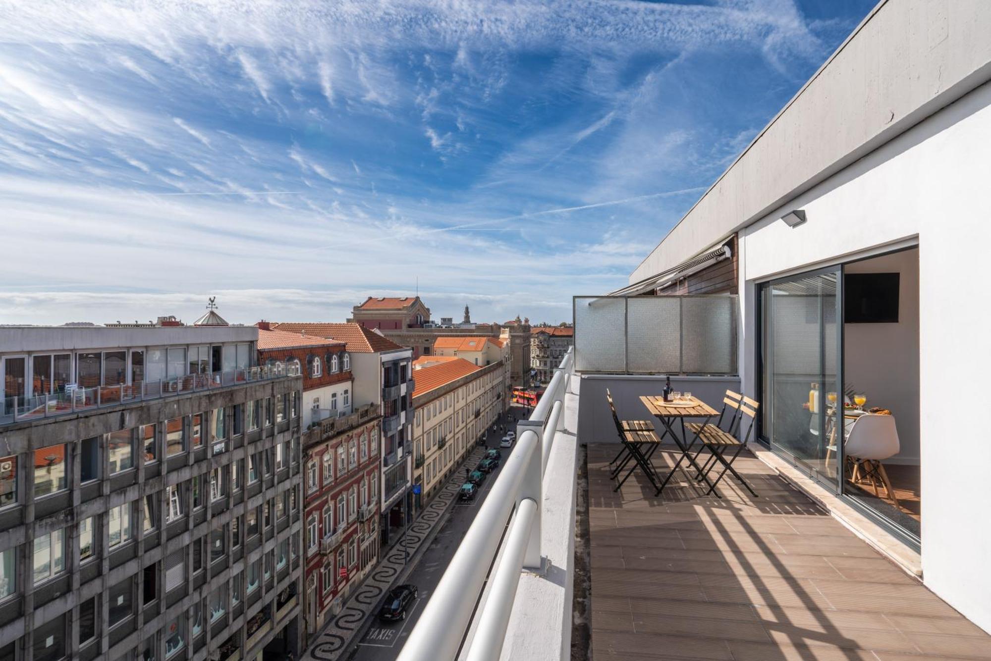 Apartment Host Wise - Sunny Bright Flat W Balcony Porto