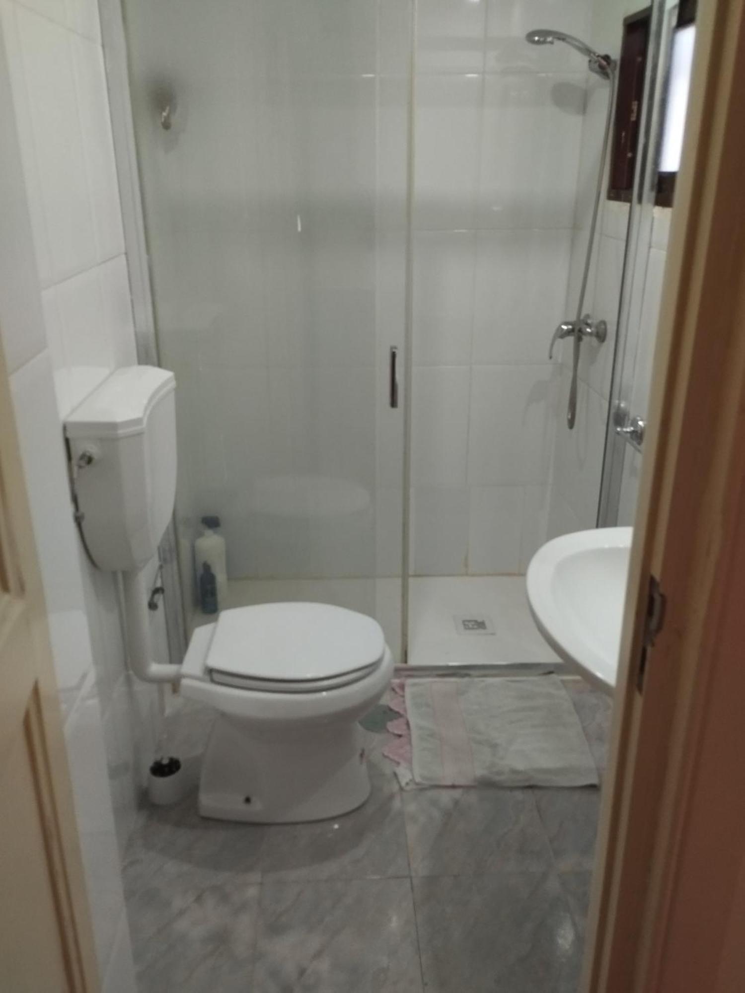 Privatunterkunft Asg House *