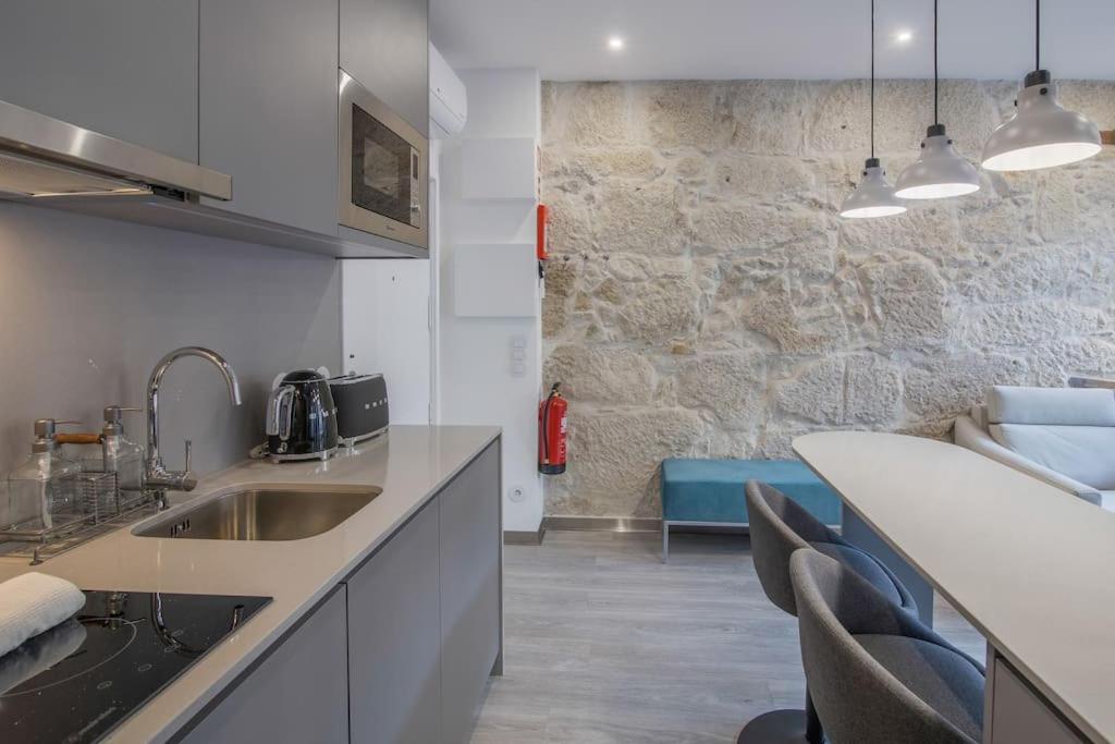 Ribeira Baixa Apartment Porto