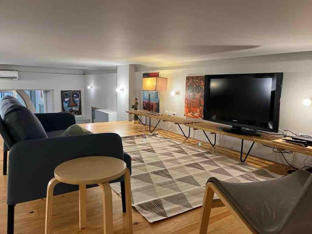 Apartamento Downtown Almada Garden By Luxistay