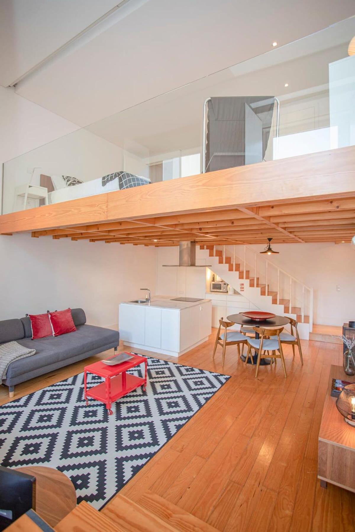 Liiiving In - Garden Light Mezzanine