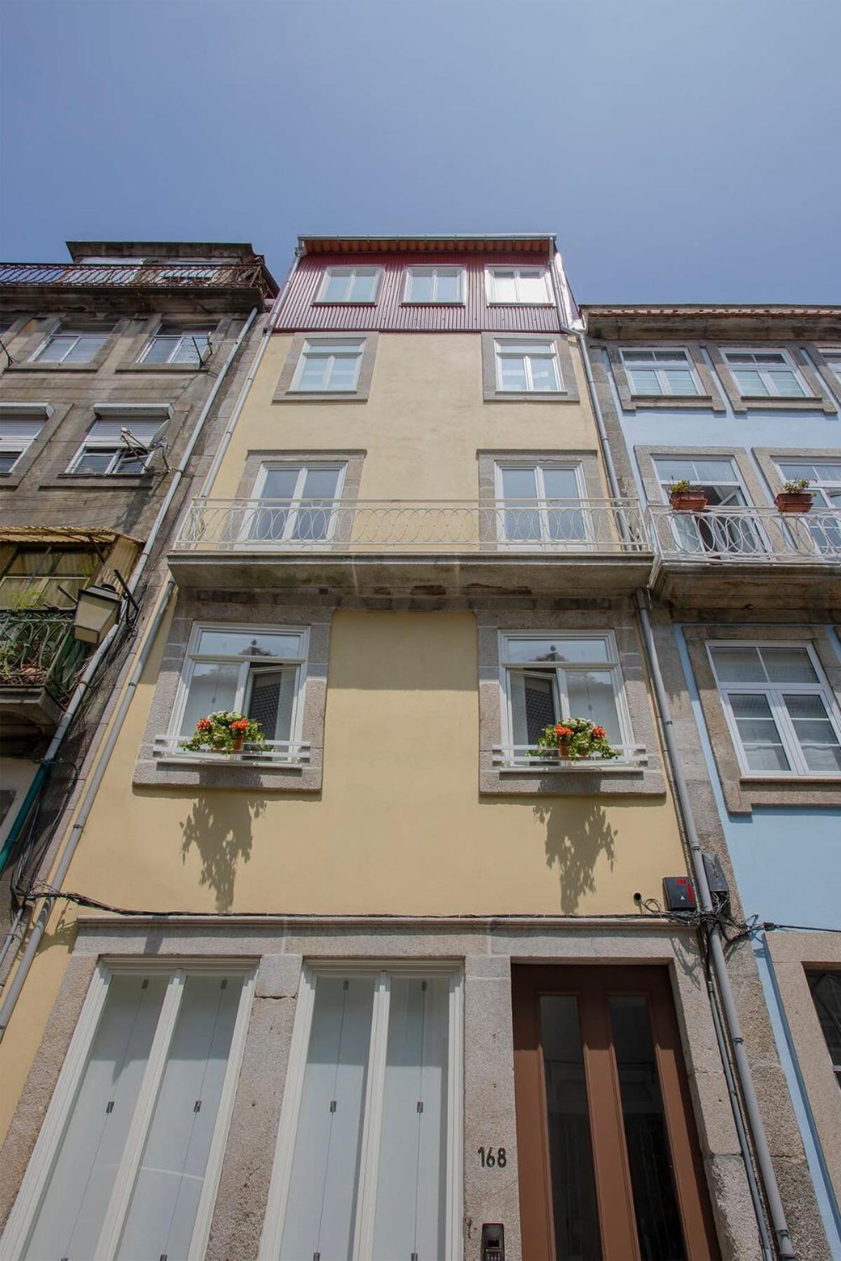 Apartment Liiiving In - Clerigos Terrace Porto
