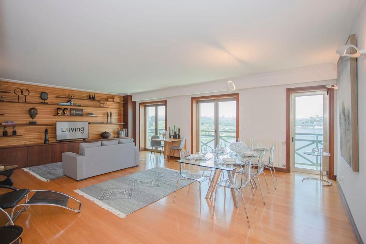 Liiiving In - Douro Riverside Appartement *