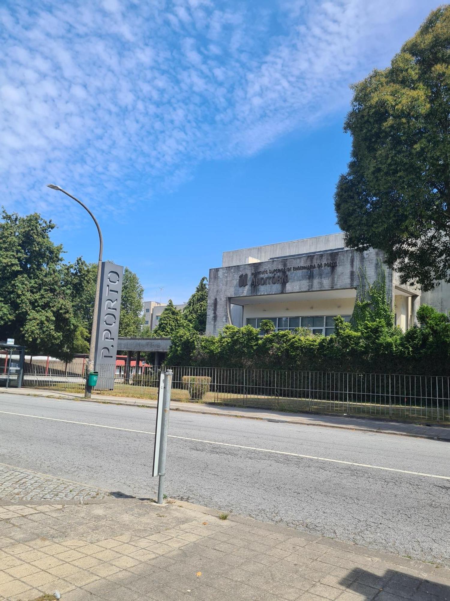 Amplo Com 4 Quartos Na Zona Universitaria Apartment *