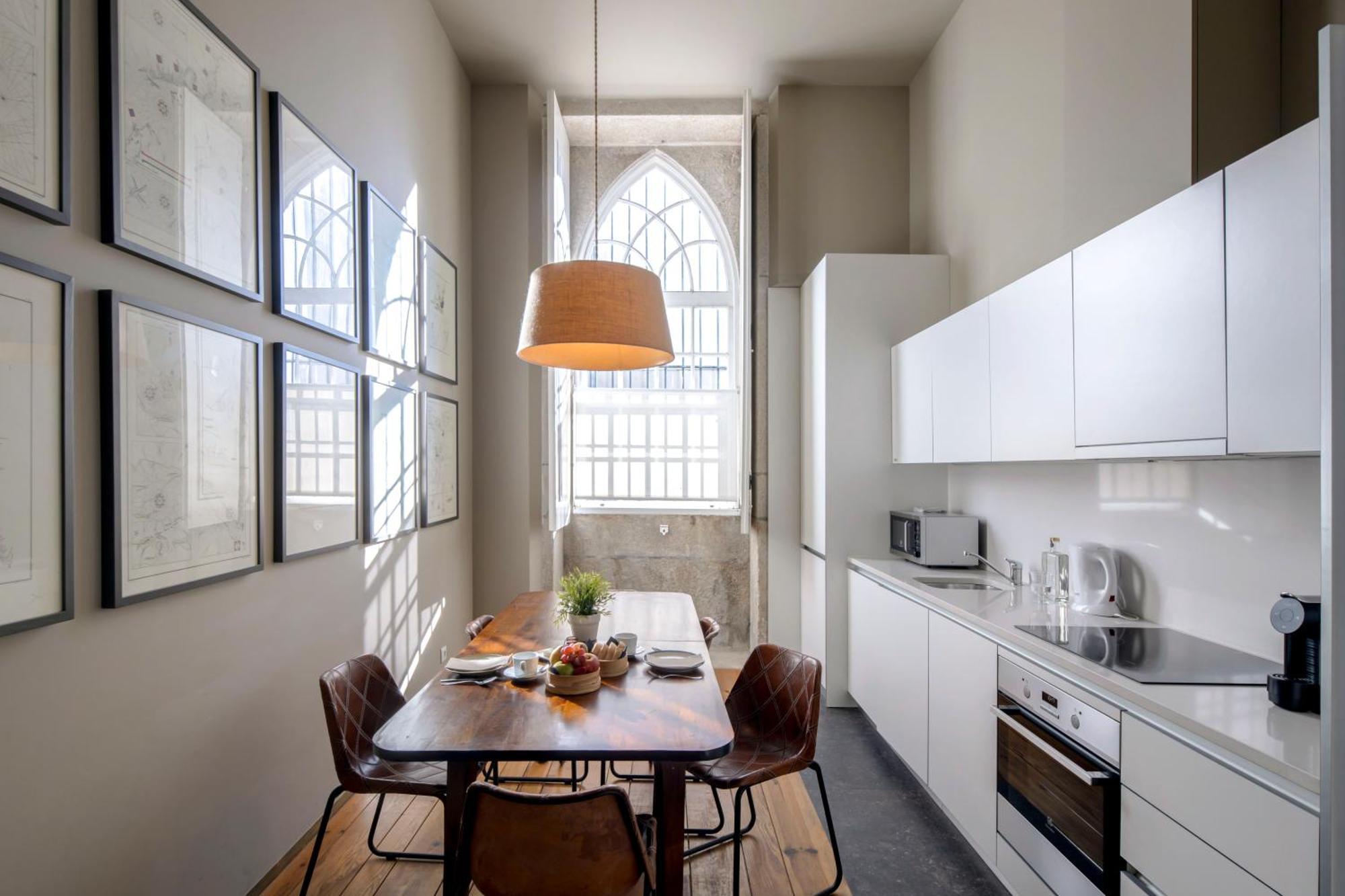 Condes De Azevedo Palace Apartments * Porto