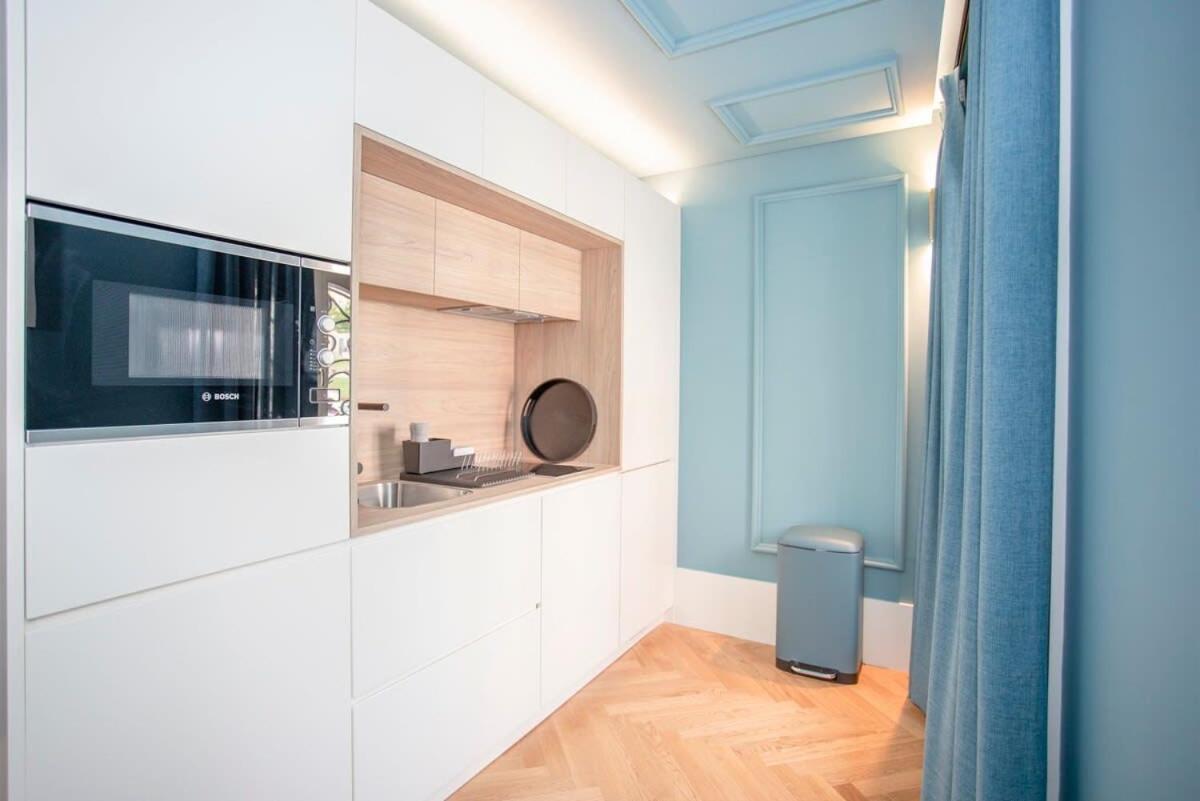 Liiiving In - Ribeira Design *